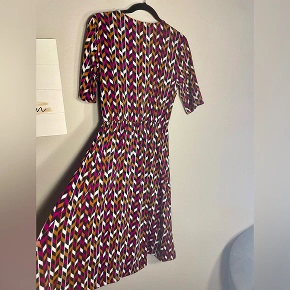 Women's Colorful Chevron Wrap Dress - Picture 4 of 6